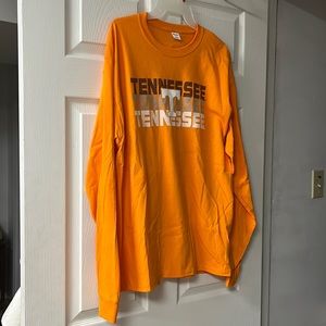 Tennessee long sleeved tee size L